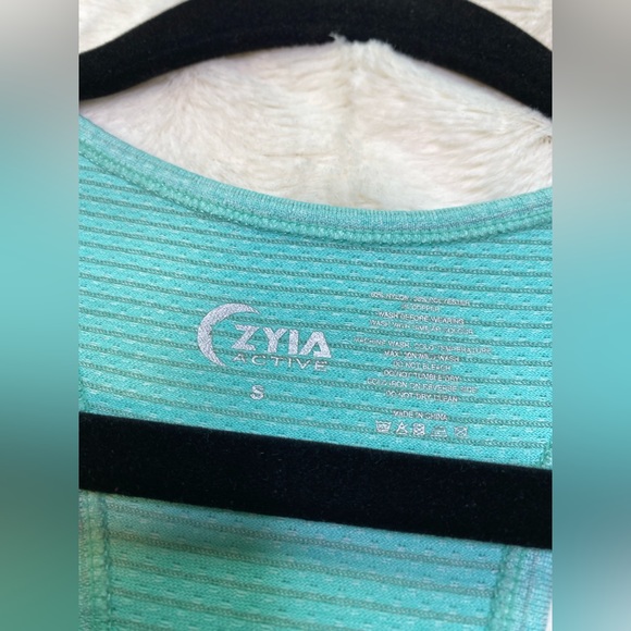 Zyia Active Copper Charged Racerback Tank Size Small - Picture 3 of 5